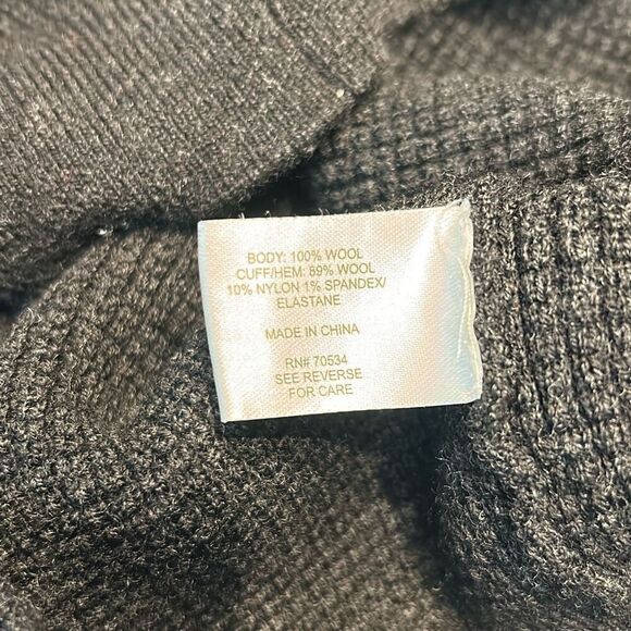 Orvis Black Button Mockneck Sweater 100% Wool Mens Sz Large Leather Trim Knit - Picture 10 of 10